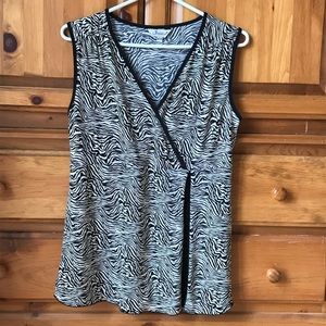Jessica (Sears) animal printed top size medium